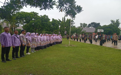 Memperingati Hari Kartini 21 April 2025 - SMPN 5 TUBABA